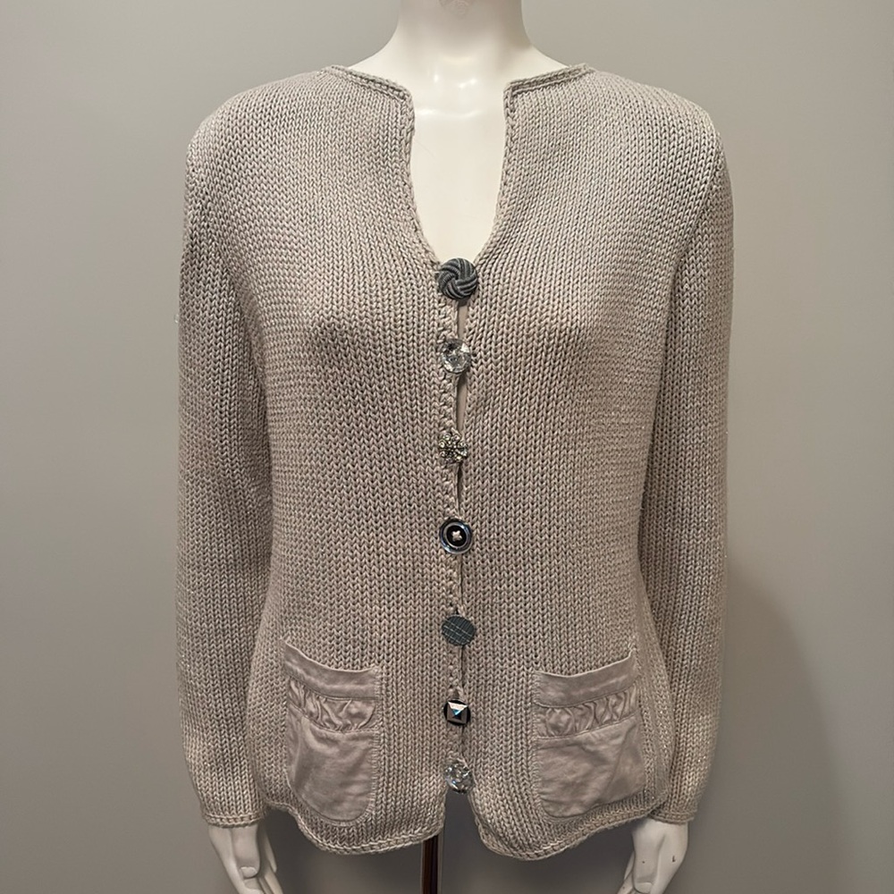 Pure Handknit Gray Cardigan Sweater with Button Details size M / L